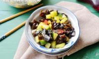 正视缺乏，坚决前行——专访创意短道速滑队主教练张晶